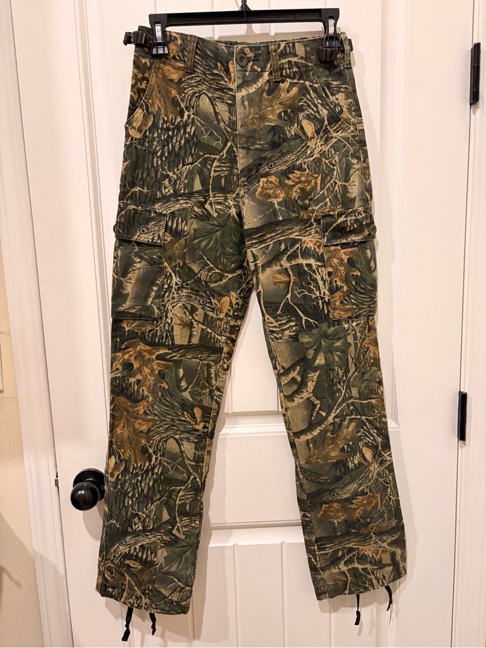 Cabela's Men's Woodland Camo Cargo Pants - Green/Brown